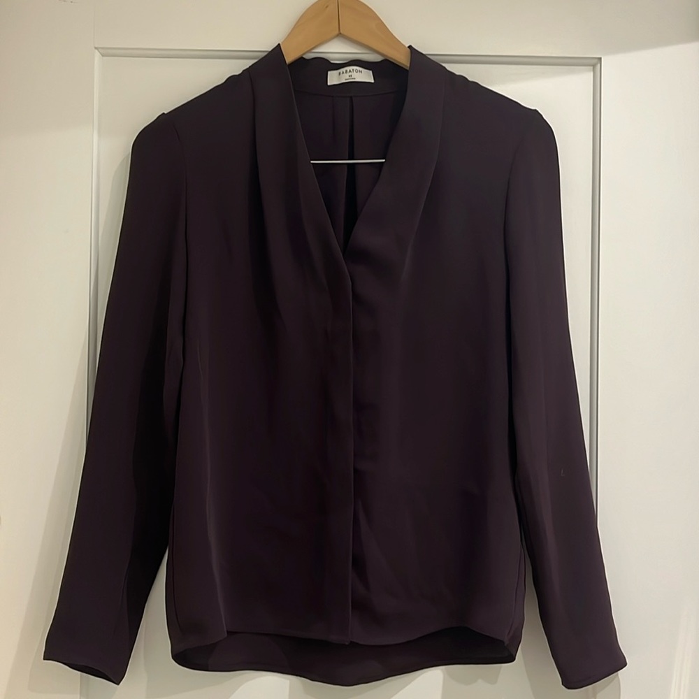 Aritzia Babaton Power Longsleeve Blouse XS